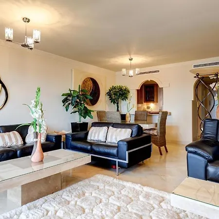 Frontline - Sinfonia Del Mar Appartement *